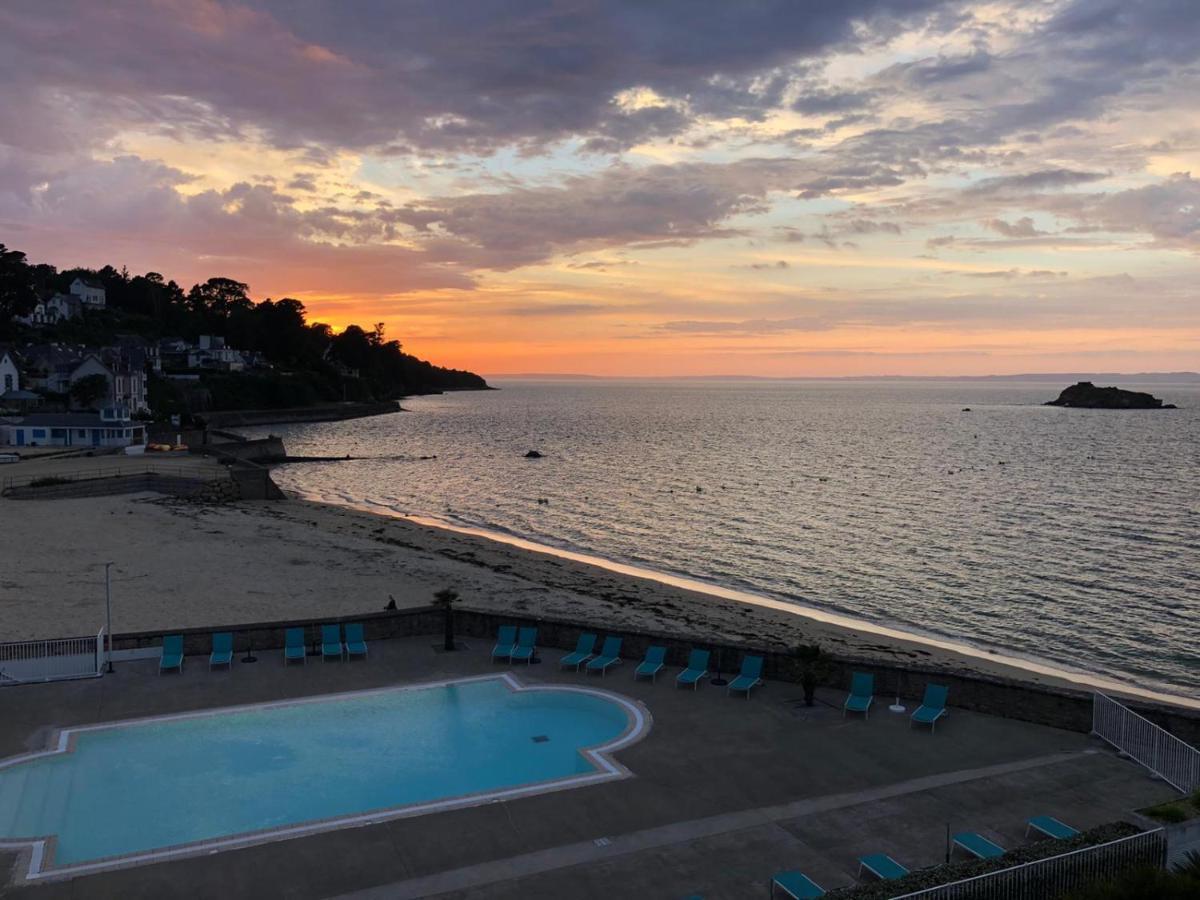 Tres Bel Appartement Vue Mer Avec Piscine Douarnenez Exterior photo